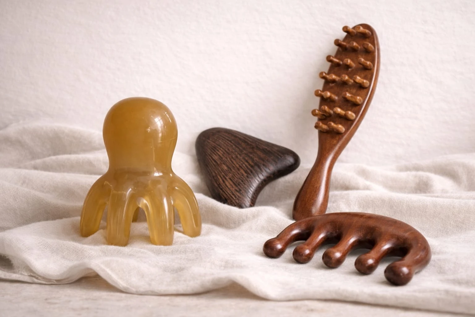 الإكسسوارات والأدوات